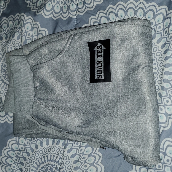 Brand New Jogging Pants - Picture 3 of 3